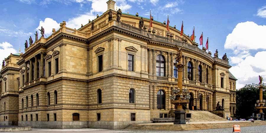 El Rudolfinum en Praga | sede de la Orquesta Filarmónica Checa