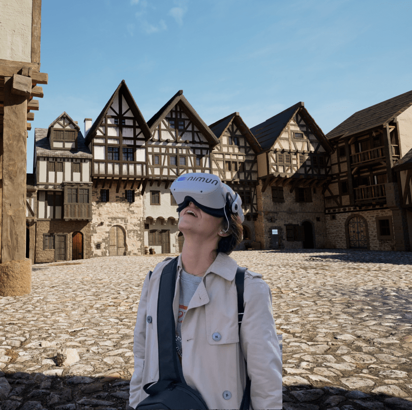 FREE immersive virtual reality tour: Travel back in time in Prague